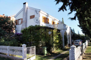 Отель Apartments with a parking space Sabunike, Zadar - 5745  Привлака